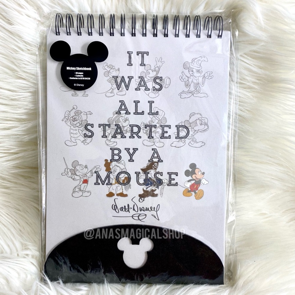 Disney Parks Mickey Mouse Sketchbook